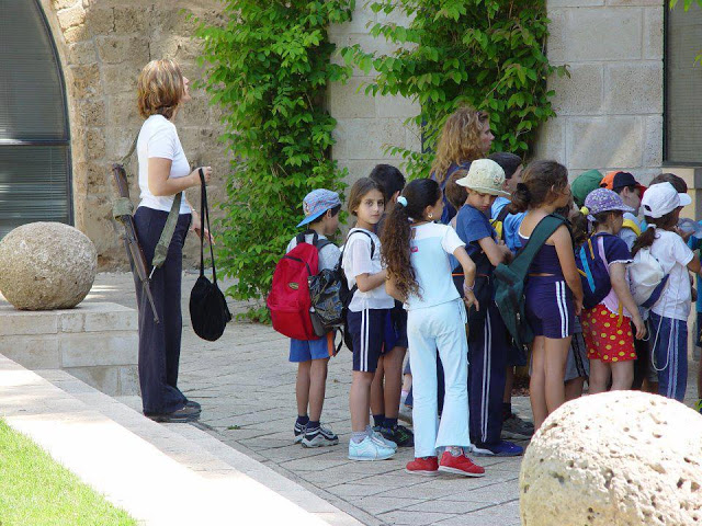 israeli-school-teacher-armed