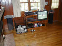 malcolm-den-crate-2.jpg (61873 bytes)