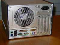 antec-aria-rear.jpg (383688 bytes)